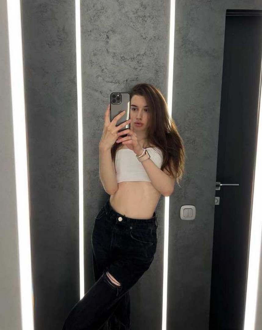 Полина